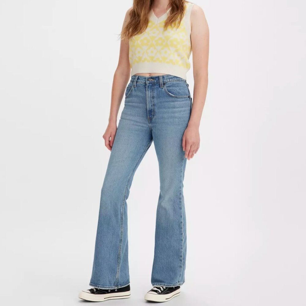 Levis 70's High Rise Flare Women's Jeans Size 26 X 30